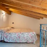 Ca' Da Prima Porta - Vlo131 By Interhome *